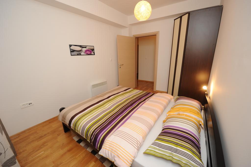 Exclusive Apartment *